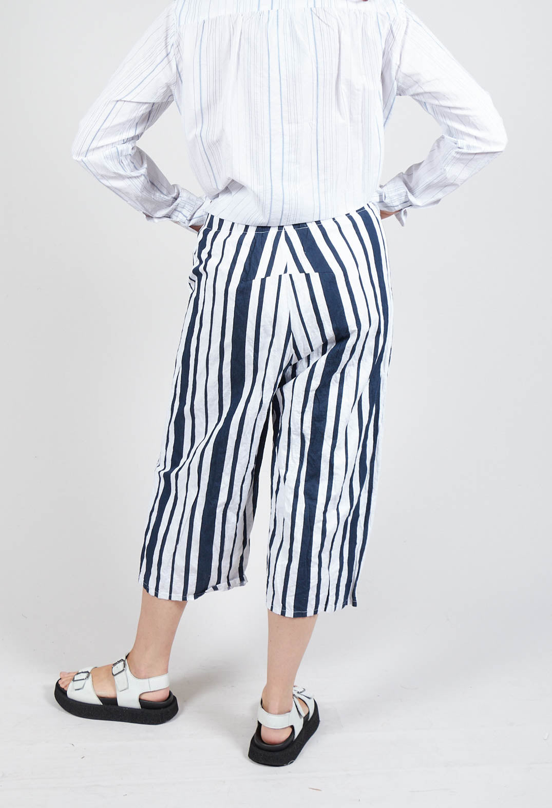 Striped Cropped Style - Casual Trousers in White