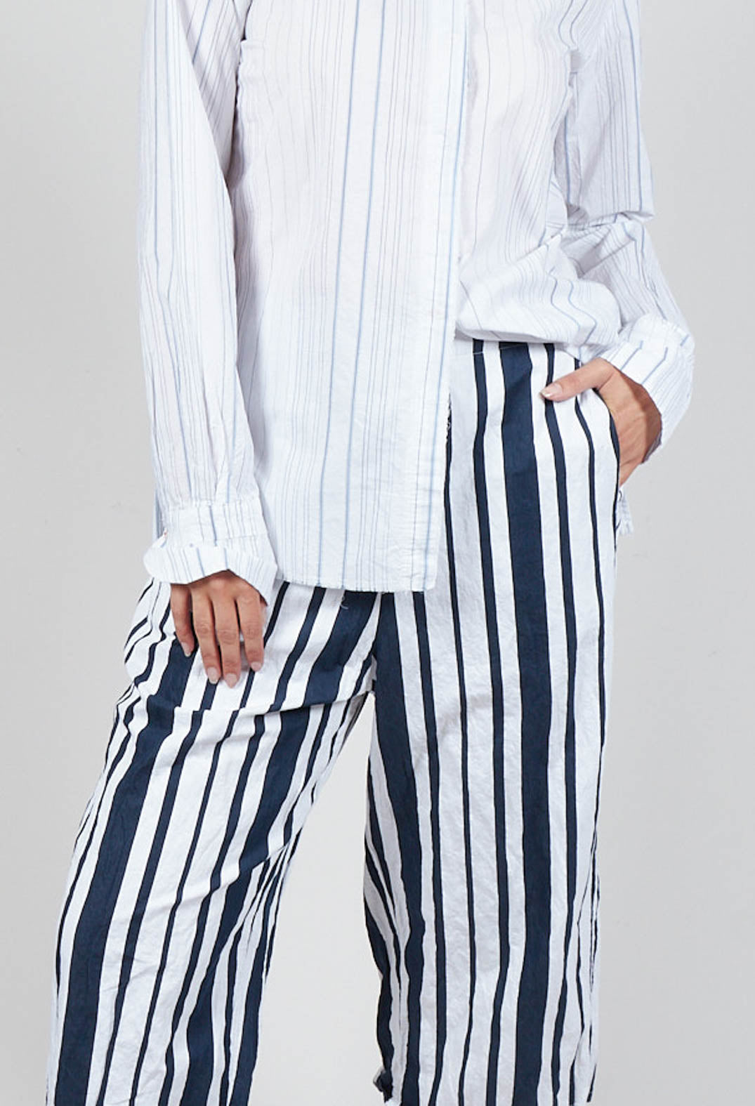 Striped Cropped Style - Casual Trousers in White