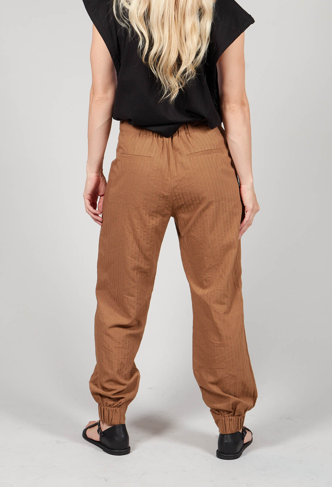 Slouch Jogger Style Trousers in Japanese Bronzo