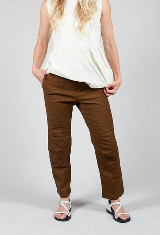 Straight Leg Trousers in Oliva