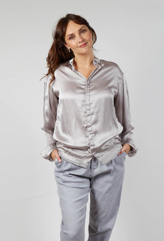 Silk Shirt in Grey Longer U446