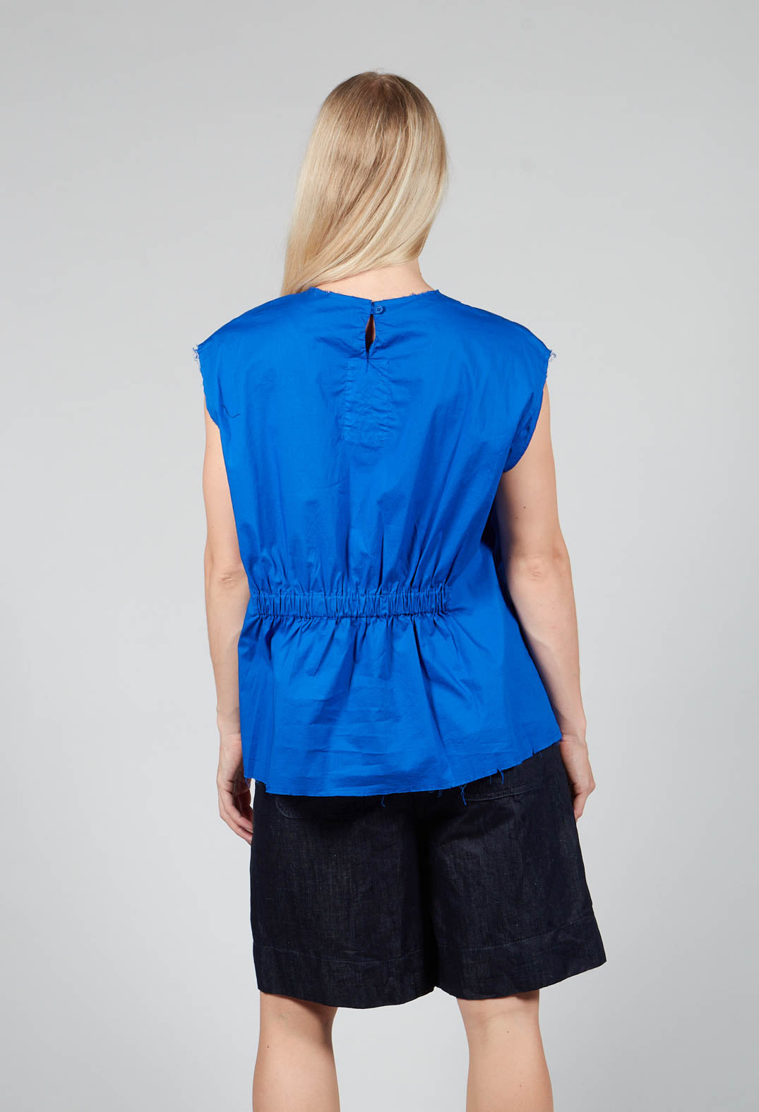 Sleeveless Top in Mare