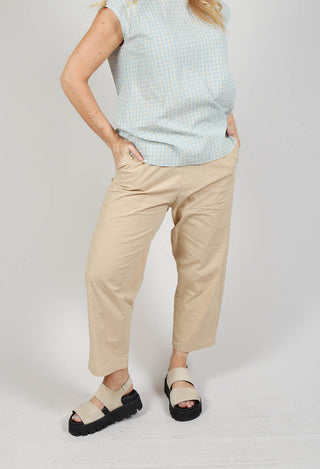Peg Trousers in Sabbia Cuoio