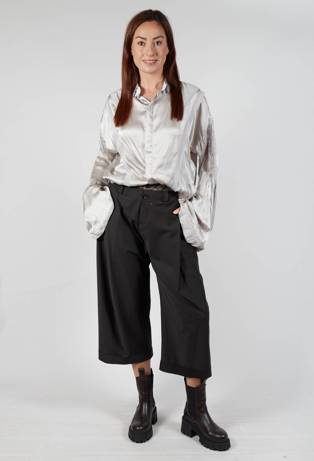 Wide Leg Trousers with Side Pleats in Dark Grey