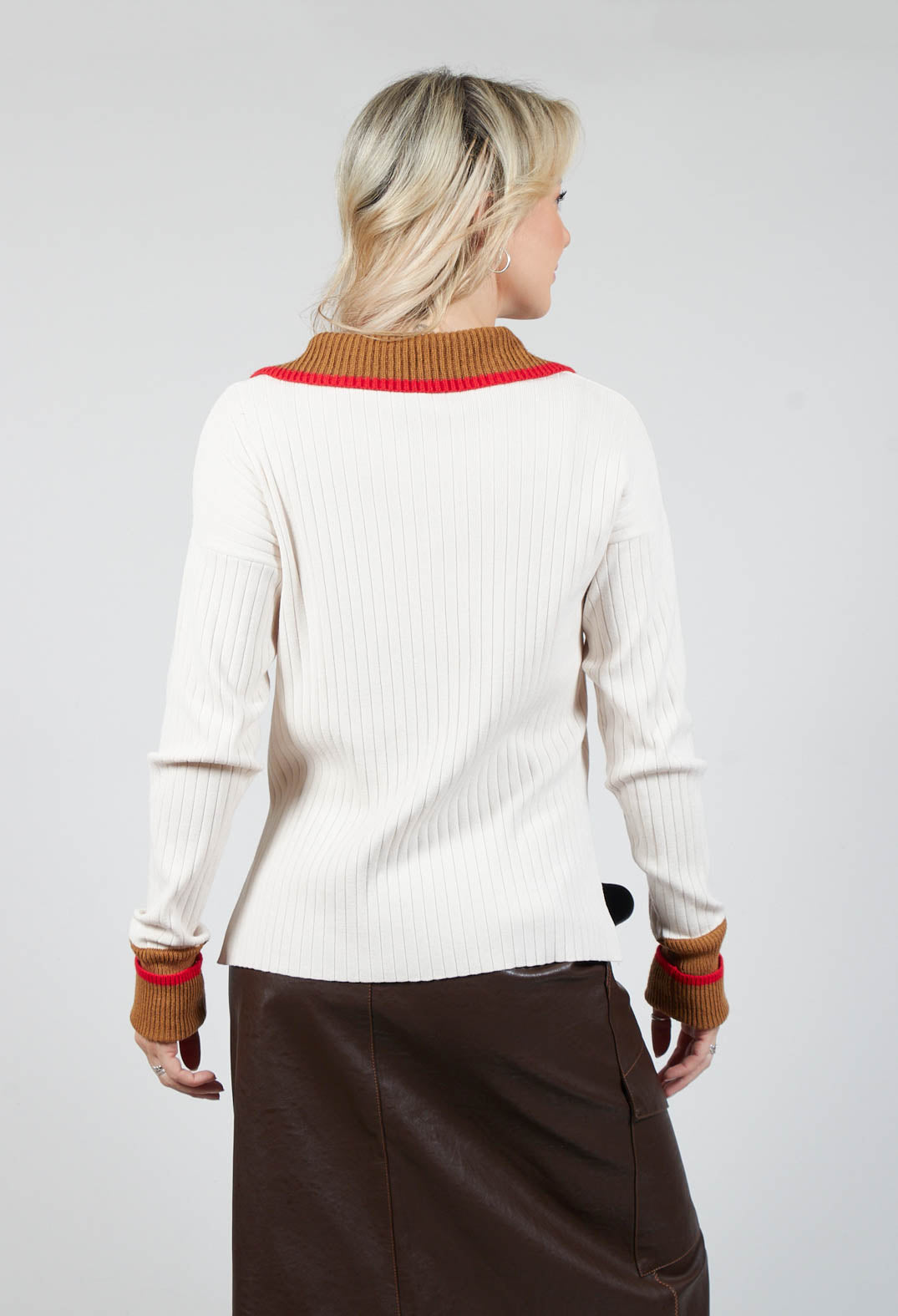 Knitted Collar V Neck Loose Fit Jumper in Biege