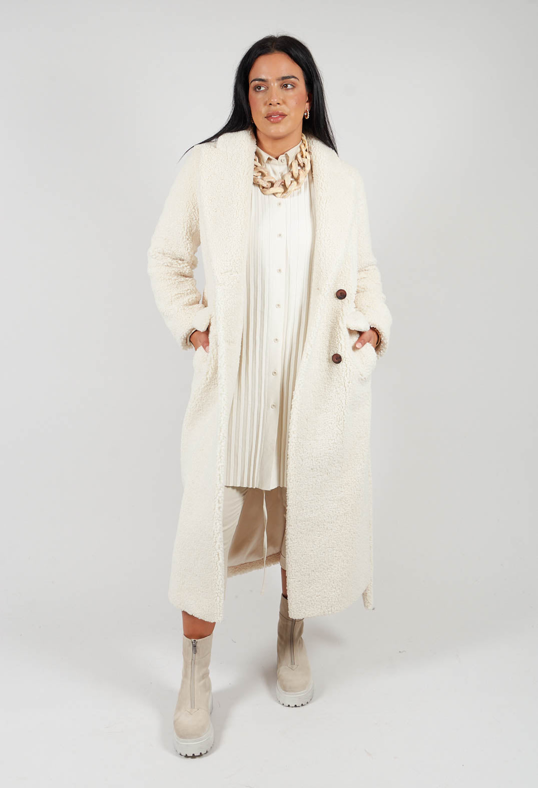 Long Sleeve Teddy Coat in Cream