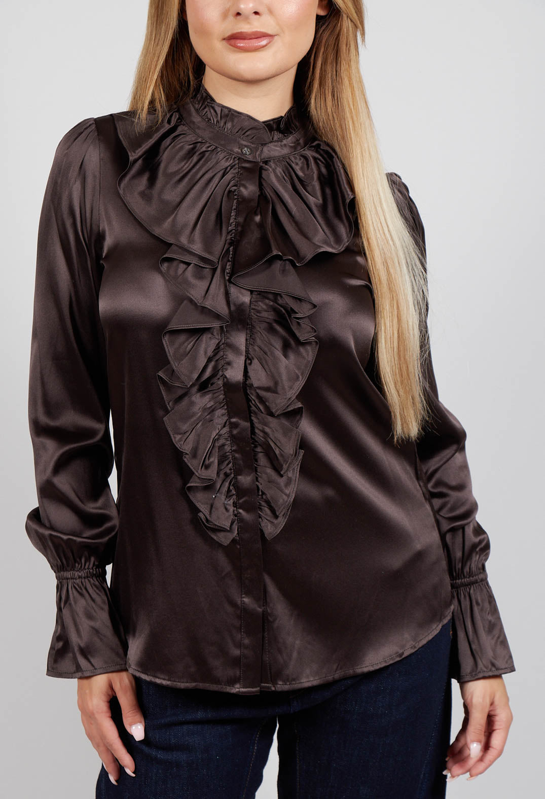 Ingeborg Shirt with Ruffles in Chocolate