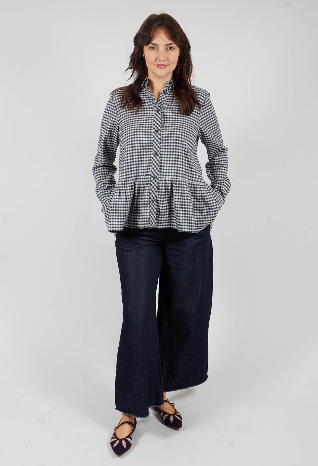 Long Sleeve Shirt with Flared Hem in Navy Check