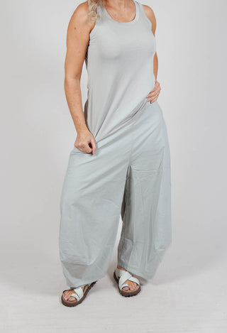 Cropped Balloon Trousers in Grey