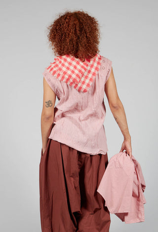 Geraniund Blouse in Lotus Pink