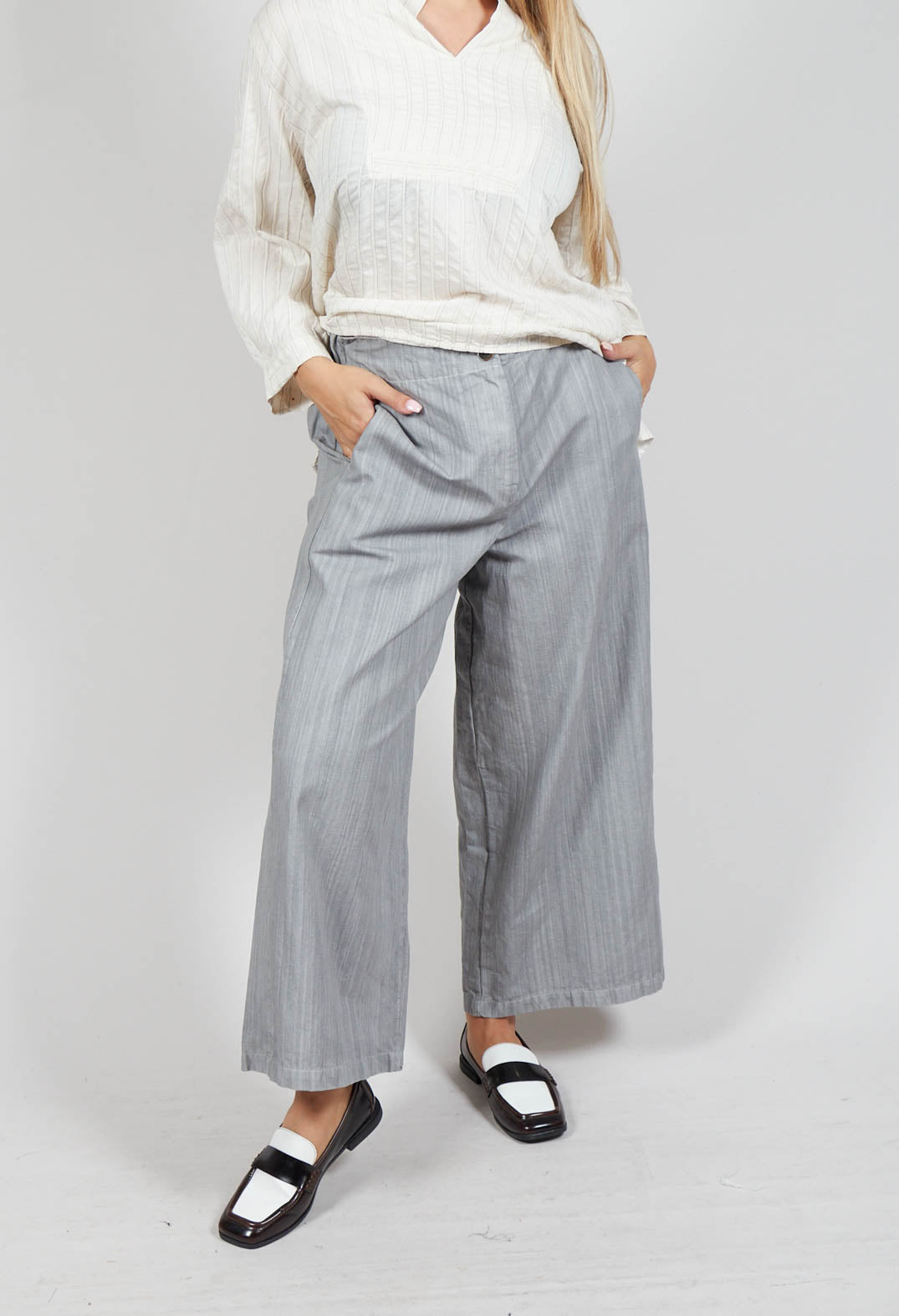 Phila Trousers in Dove