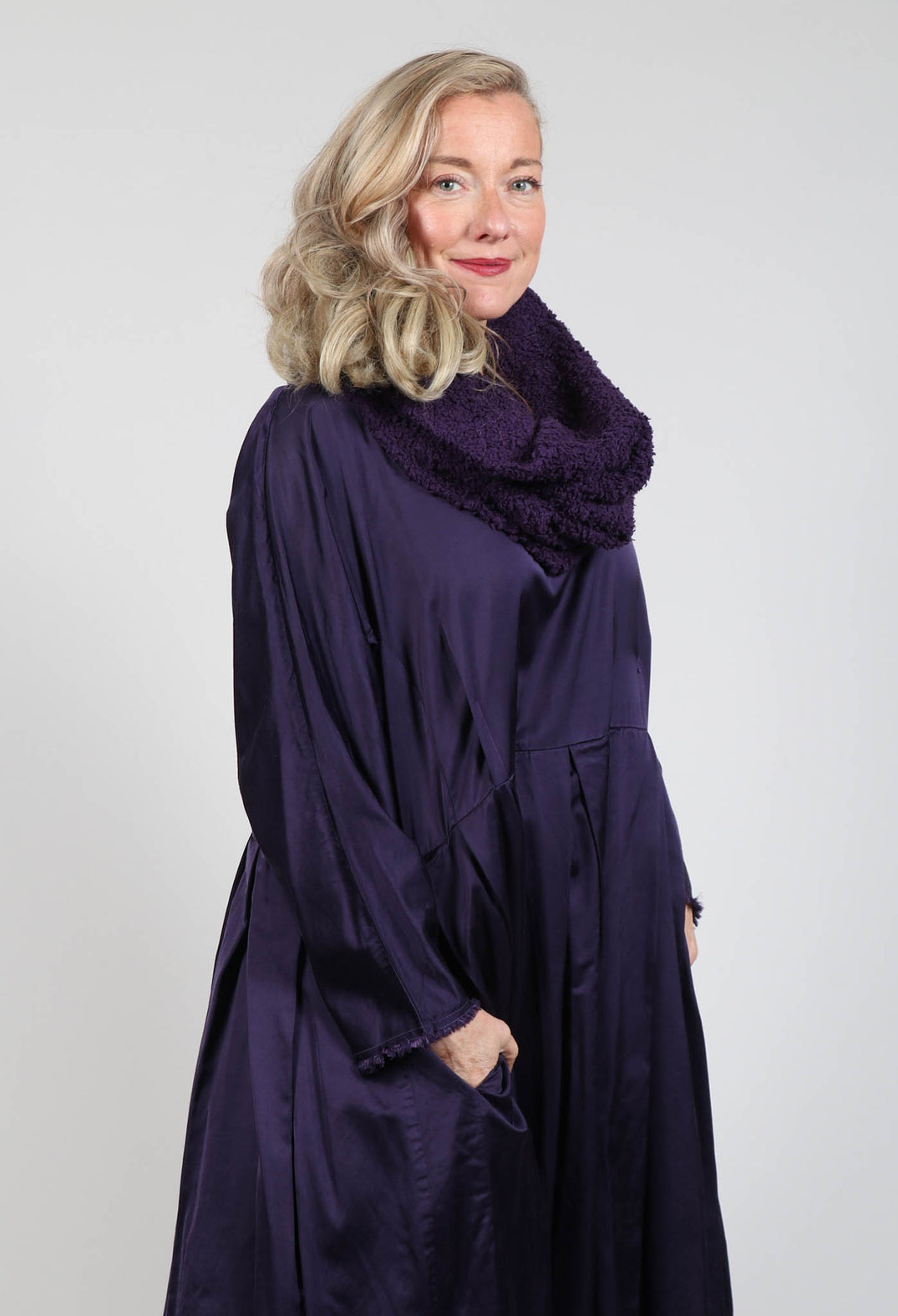 Orphig Dress in Eisenbahn Purple