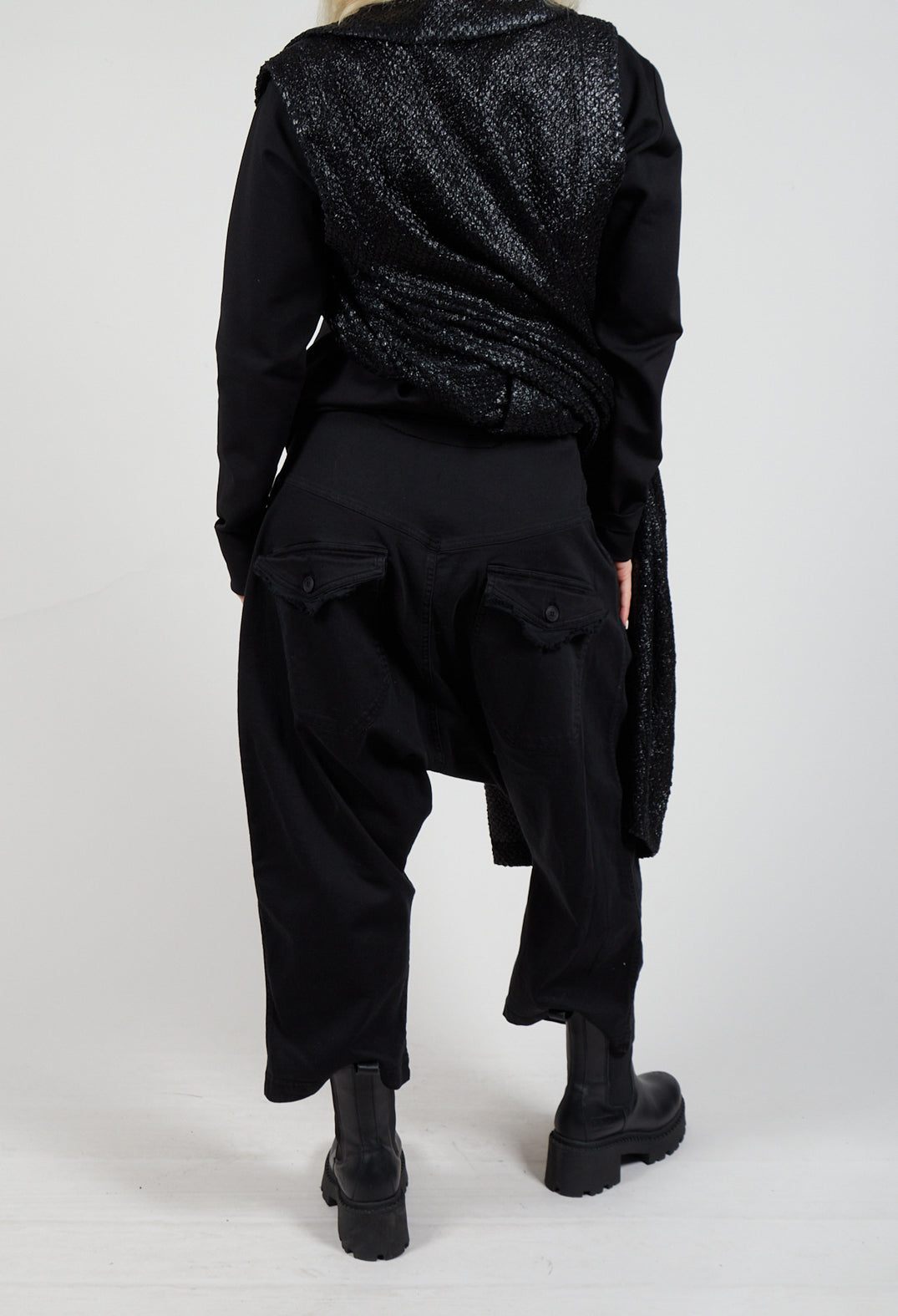 Hang Loose Trousers in Black