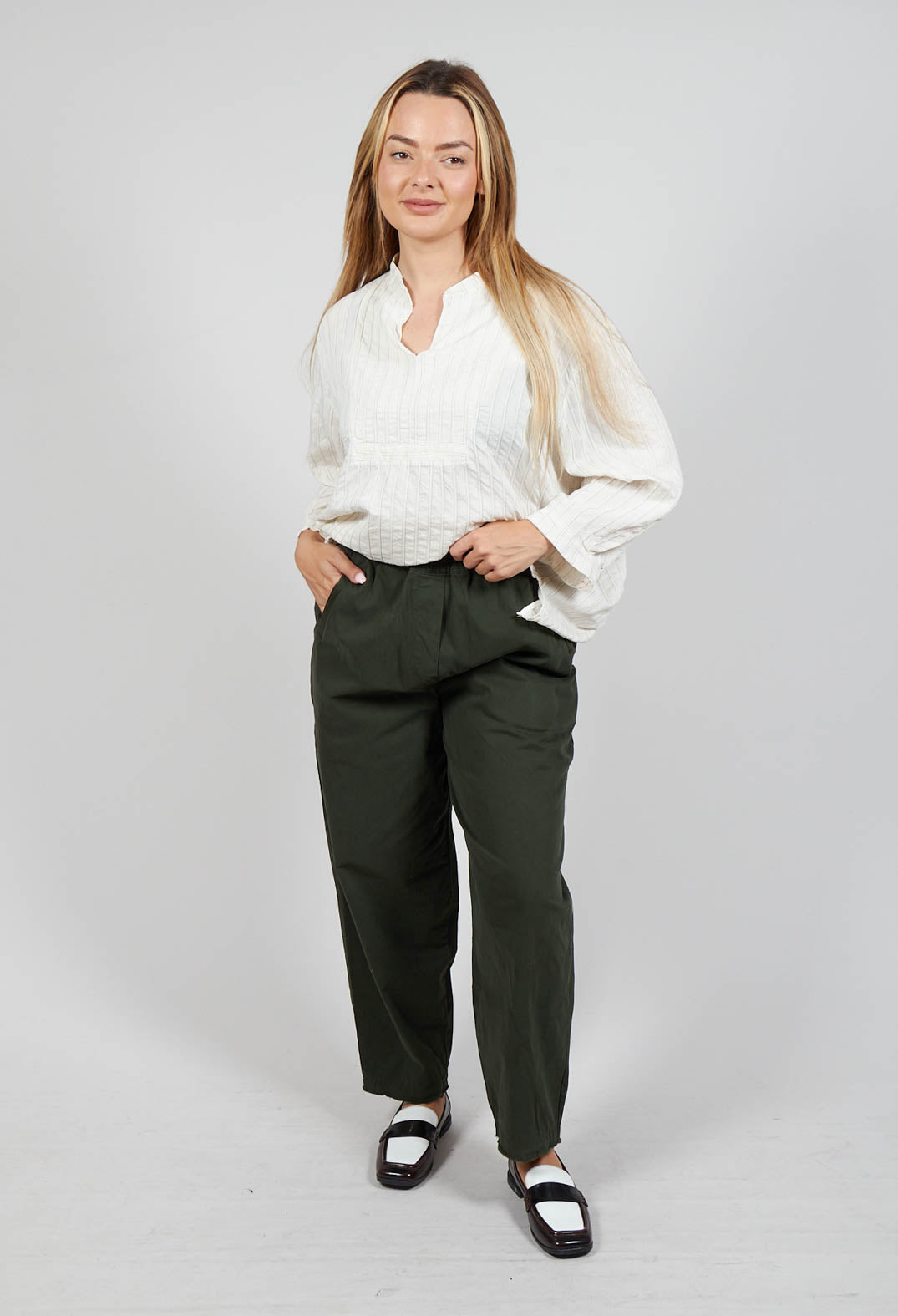 Pedrina Pants in Olive