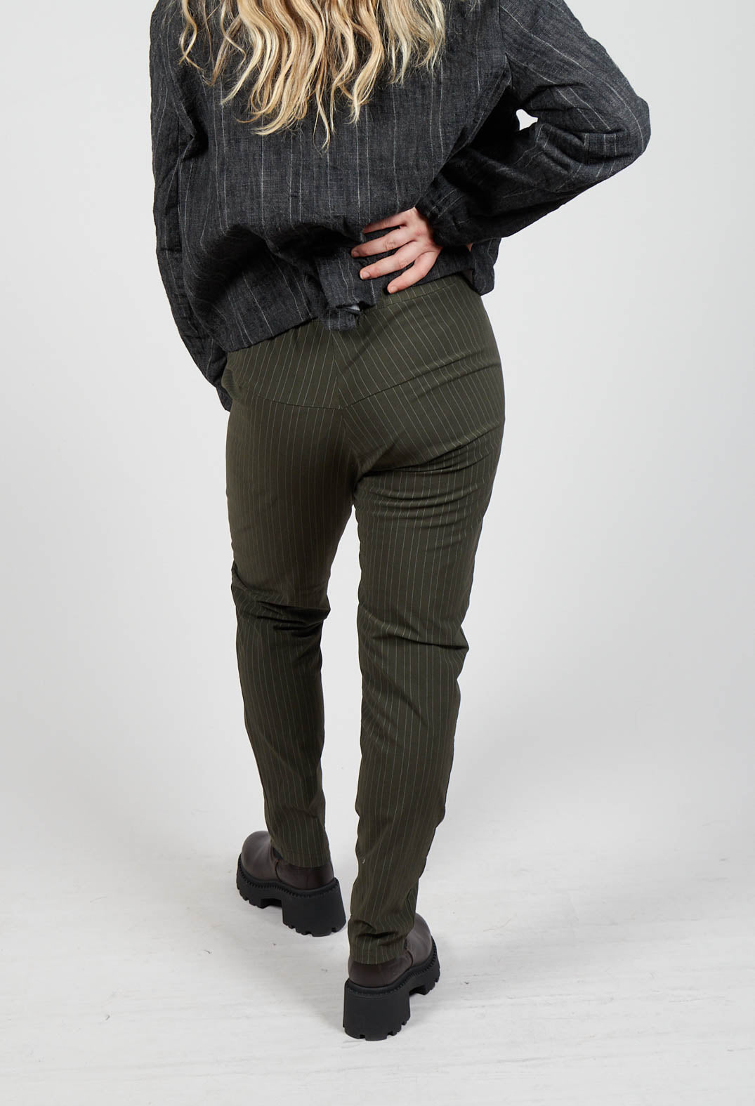 Pierangela Pants in Olive