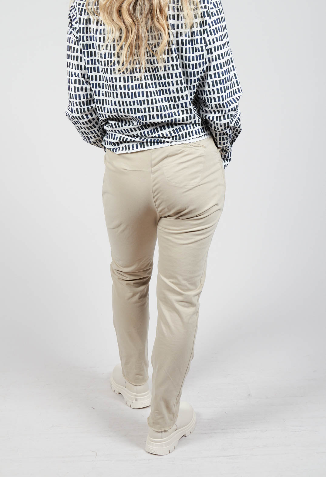 Pazienza Pants in Tan