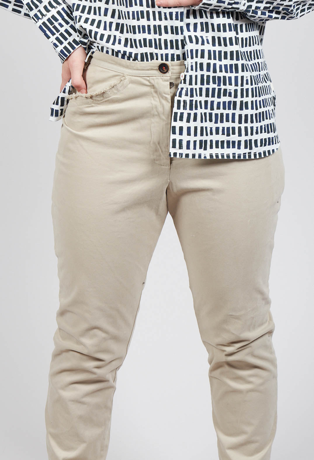 Pazienza Pants in Tan