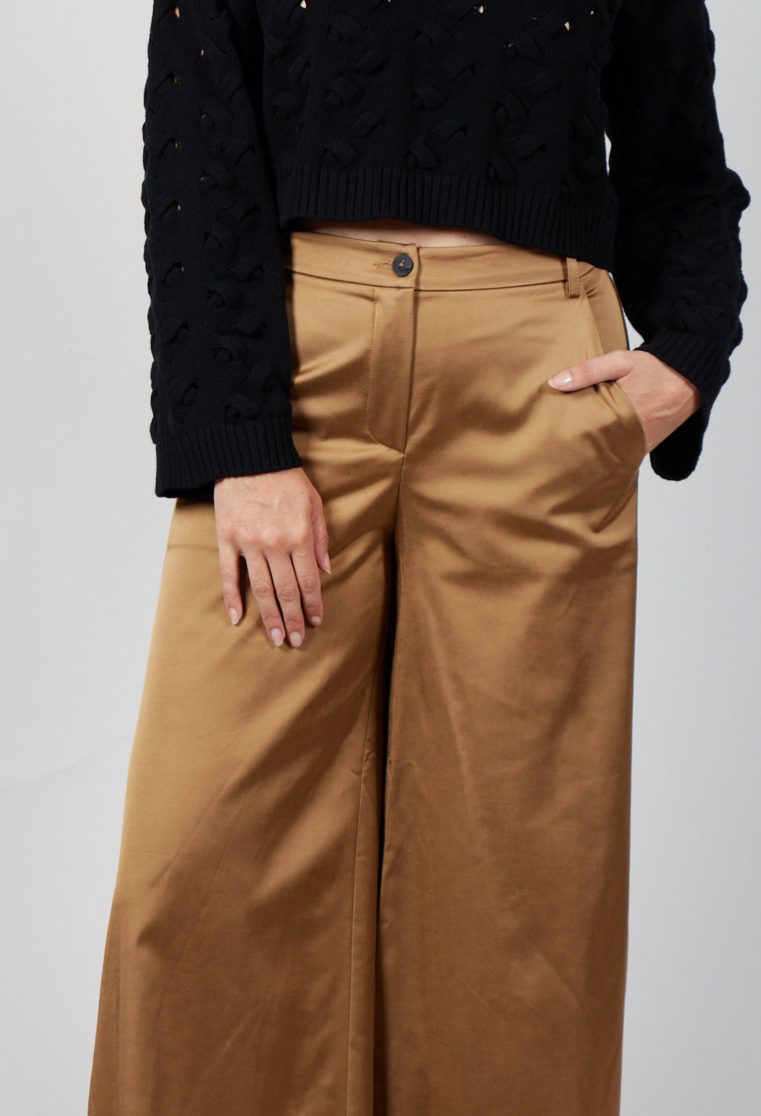 Wide Leg Trousers in Brown