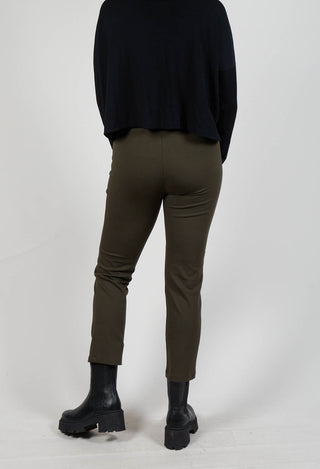 Yumiko Straight Leg Trousers in Green