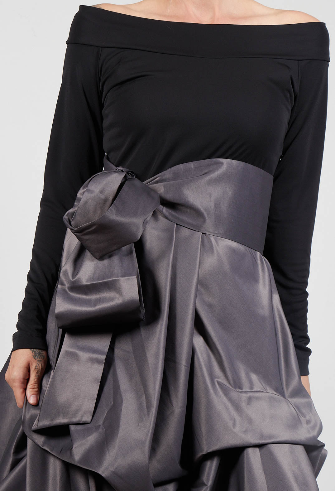 Dress Ftic9 In Black Stone Grey