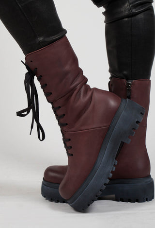 High Lace Up Boots in Gasoline Melanzana