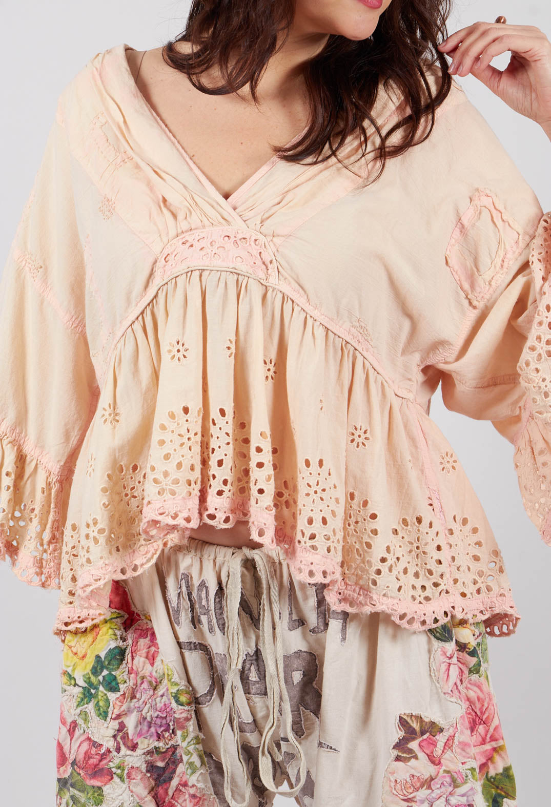 Dear Liza Eyelet Blouse in Kiss Molly