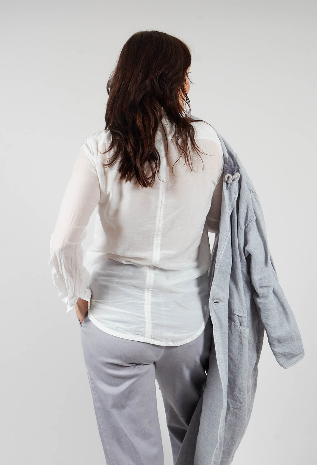 Lightweight Shirt with Stitch Detail in White