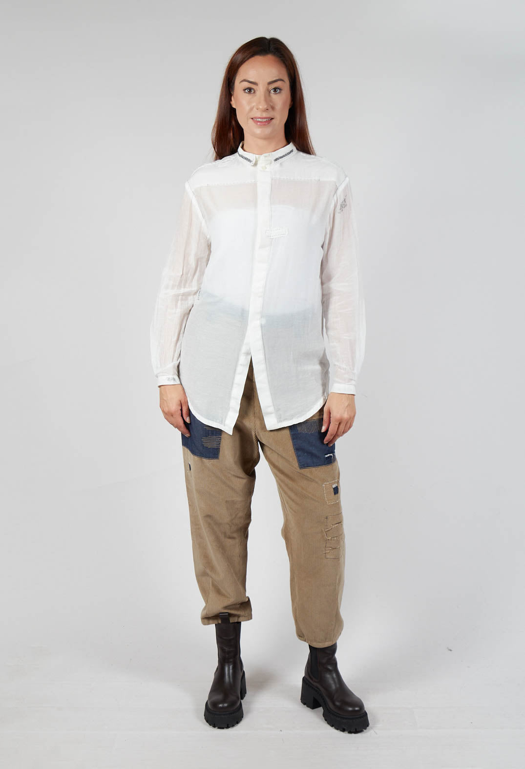 Lightweight Shirt with Stitch Detail in White