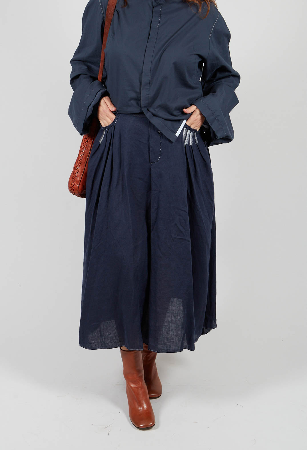 Linen Skirt in Navy