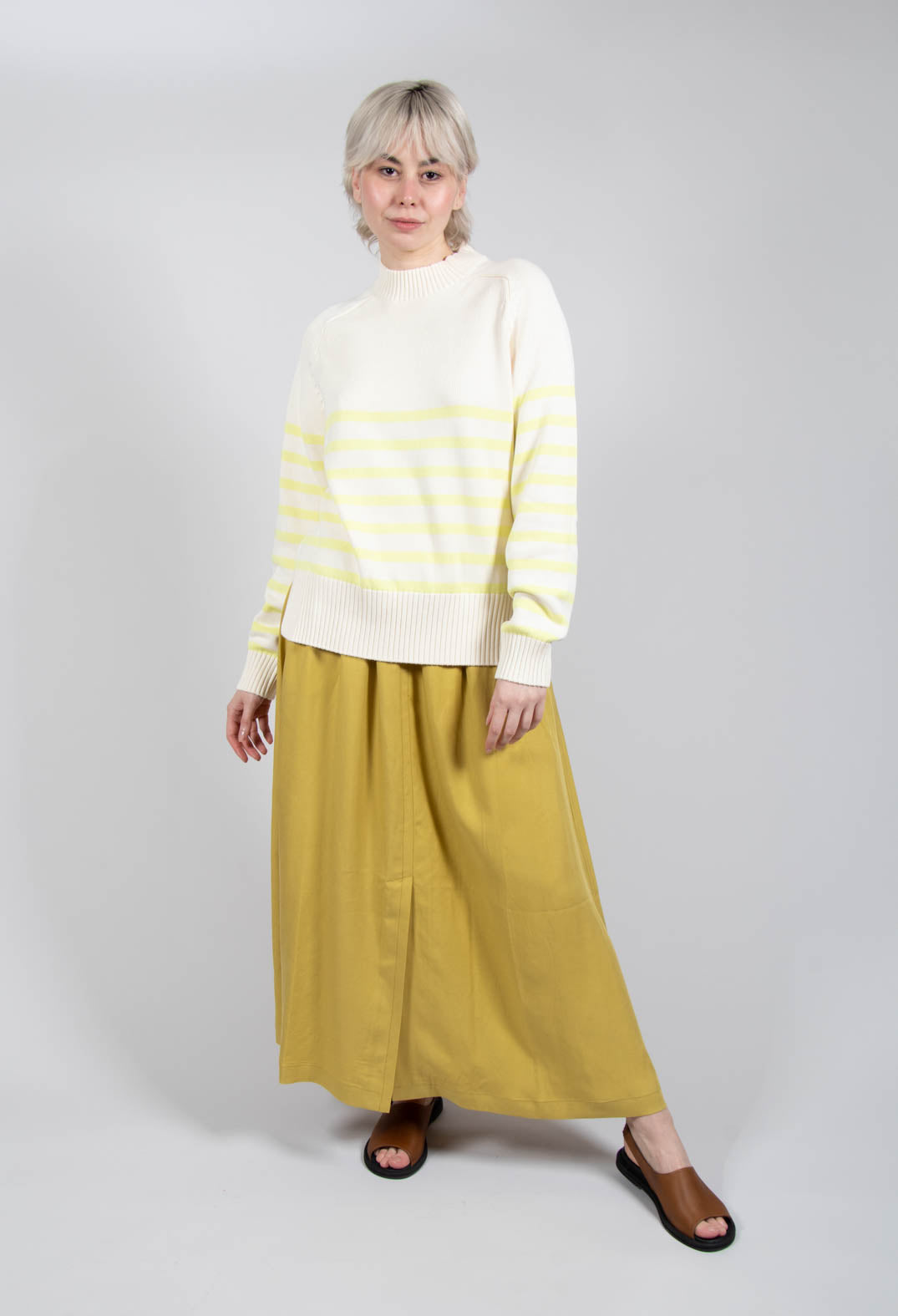 Yokoalf Skirt in Green Yellow