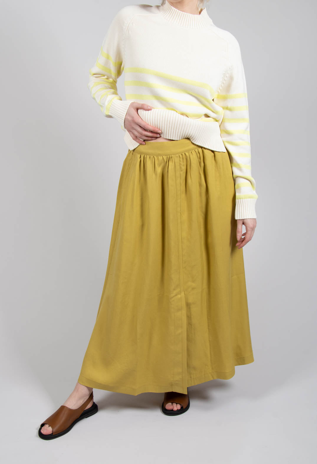 Yokoalf Skirt in Green Yellow