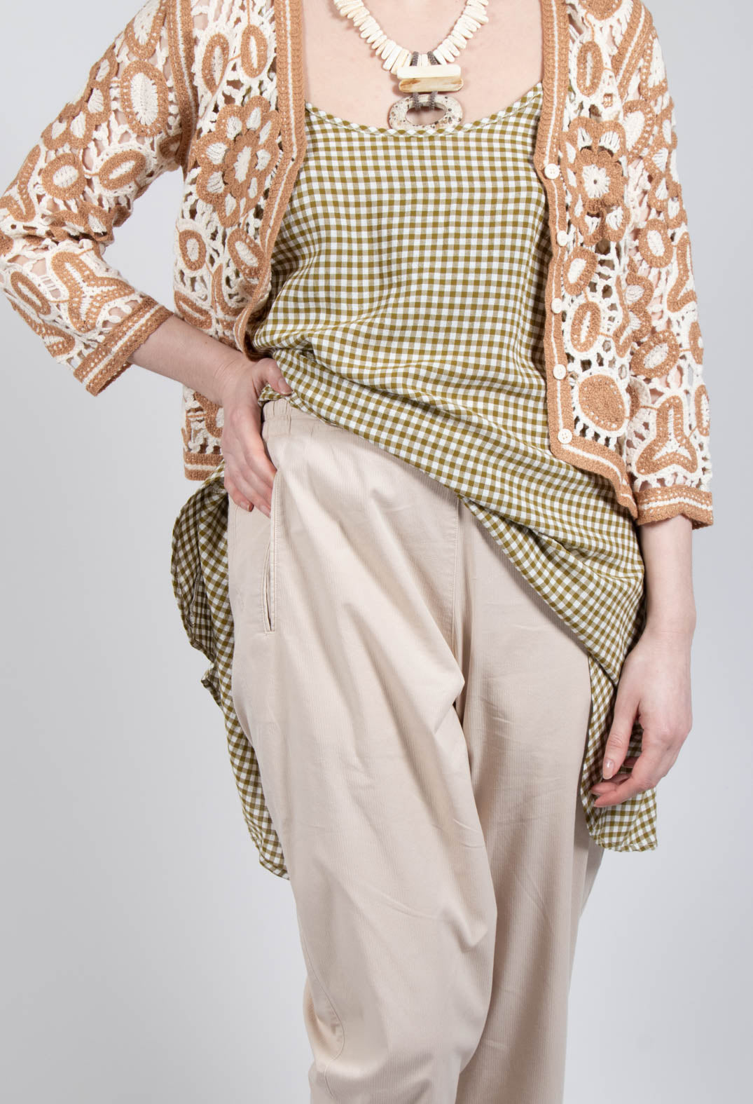 Relaxed Geisha Trousers in Rattan