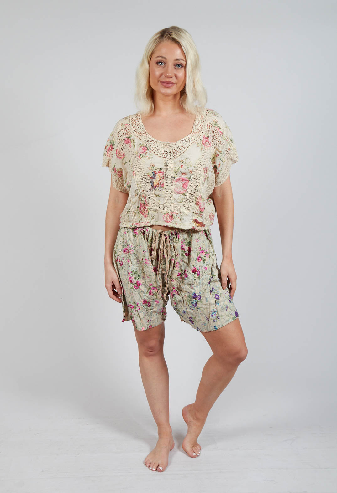 Floral Printed Khloe Shorts in Rosehip Tea