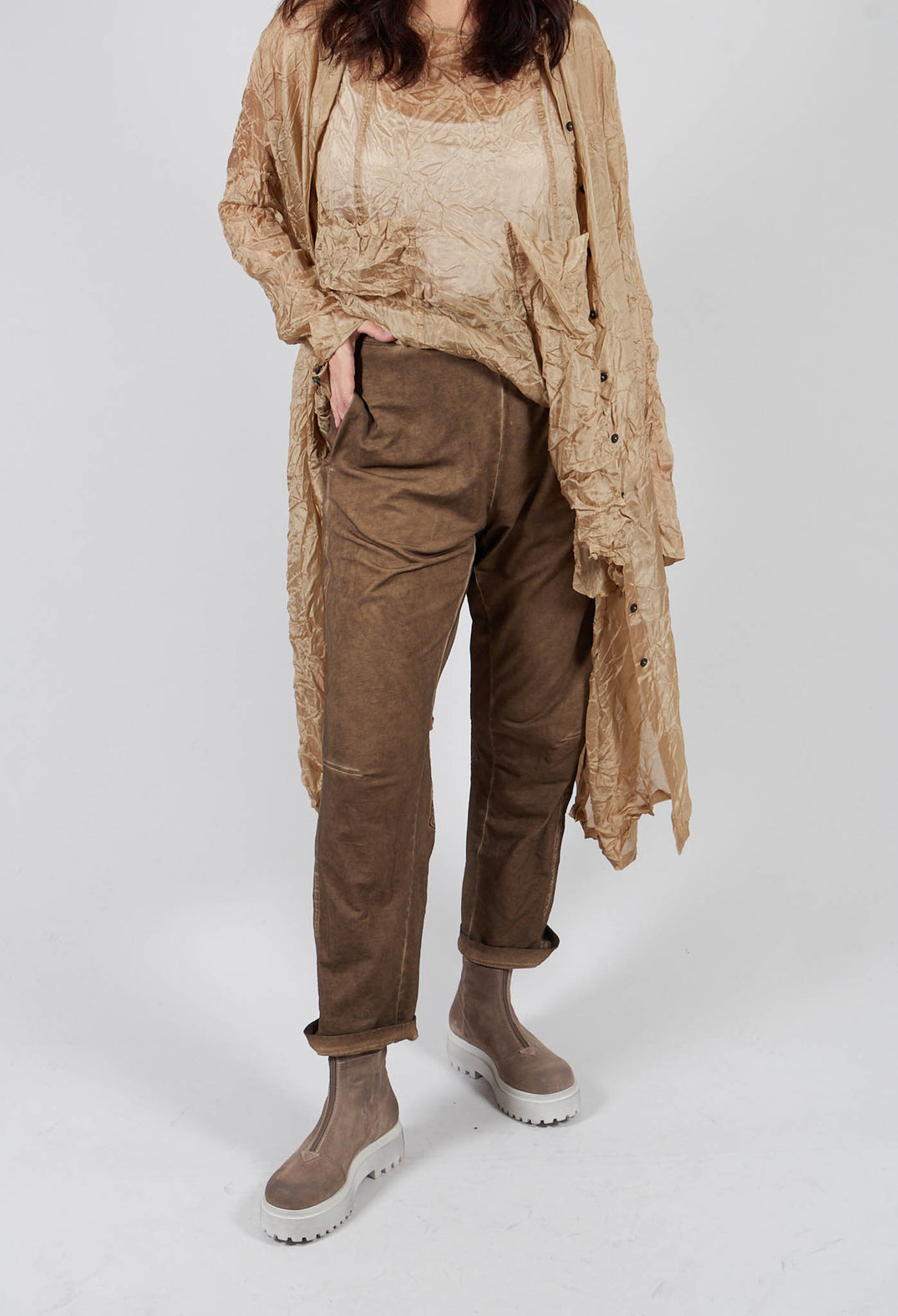 Jogger Trouser in Camel Cloud