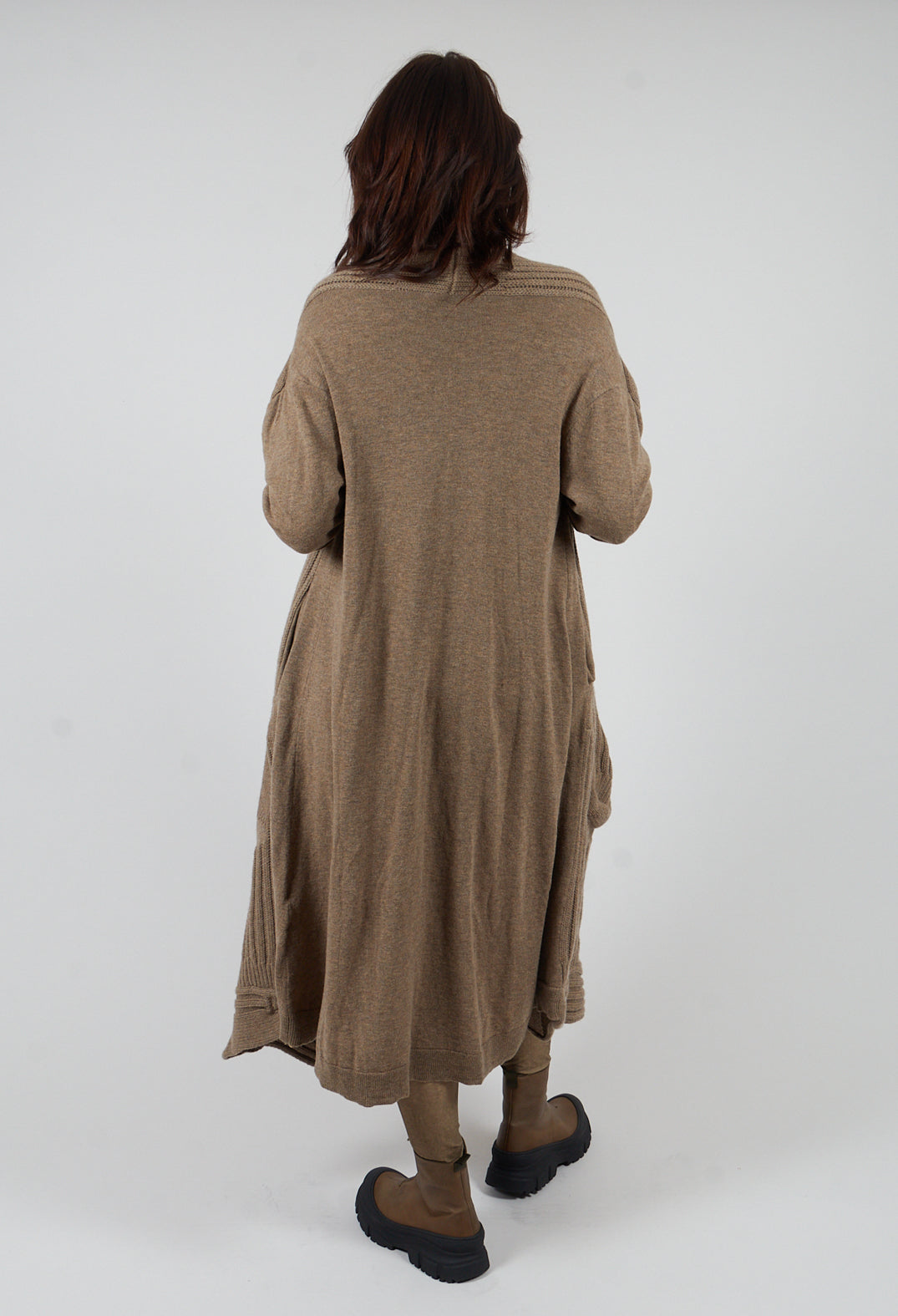 Long Ribbed Cardigan in Camel Mel