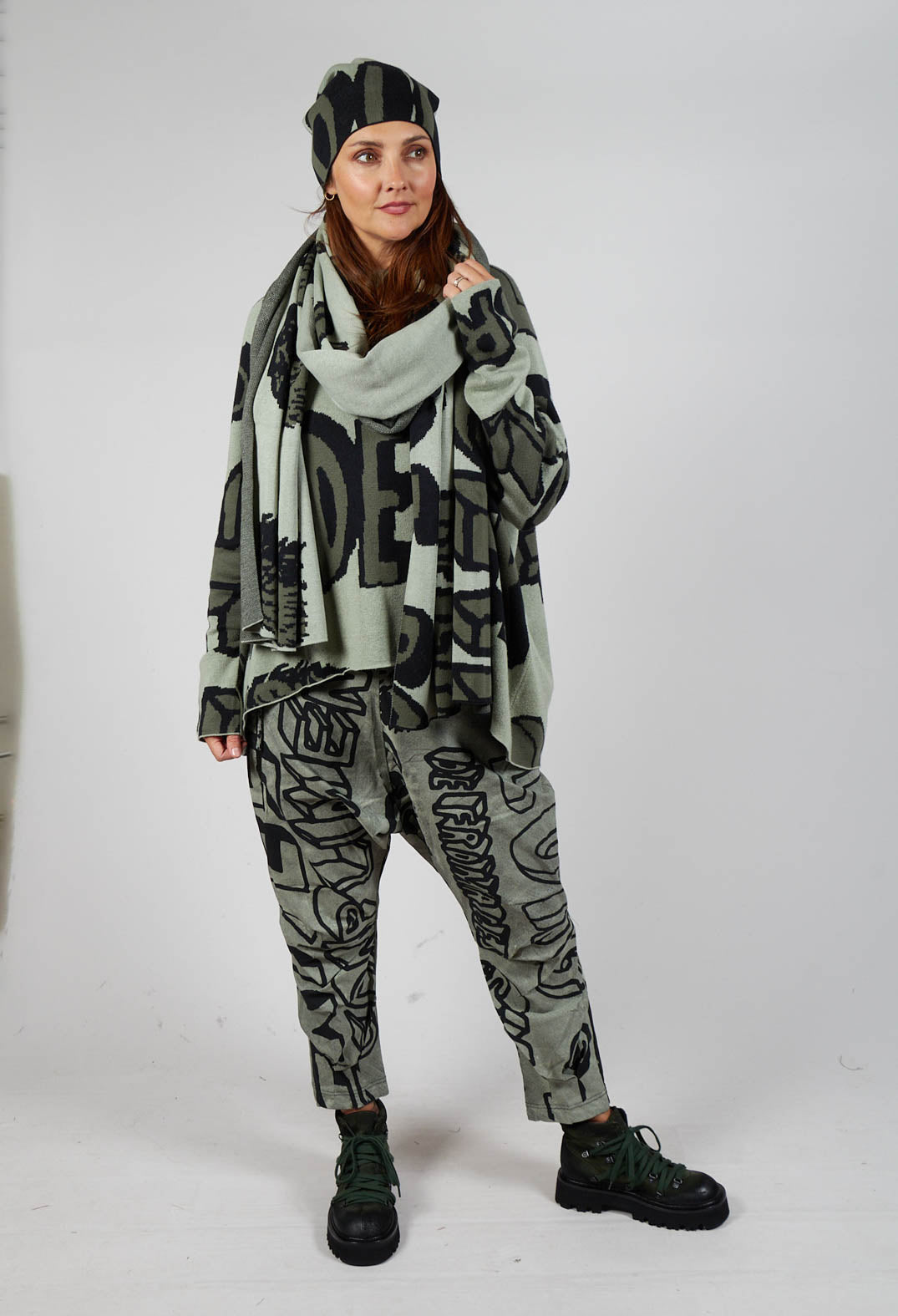 Oversized Scarf with Large Motif in Defender Jacquard