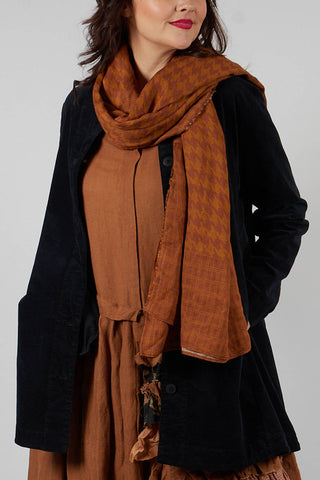 Patterned Scarf in Bronzo