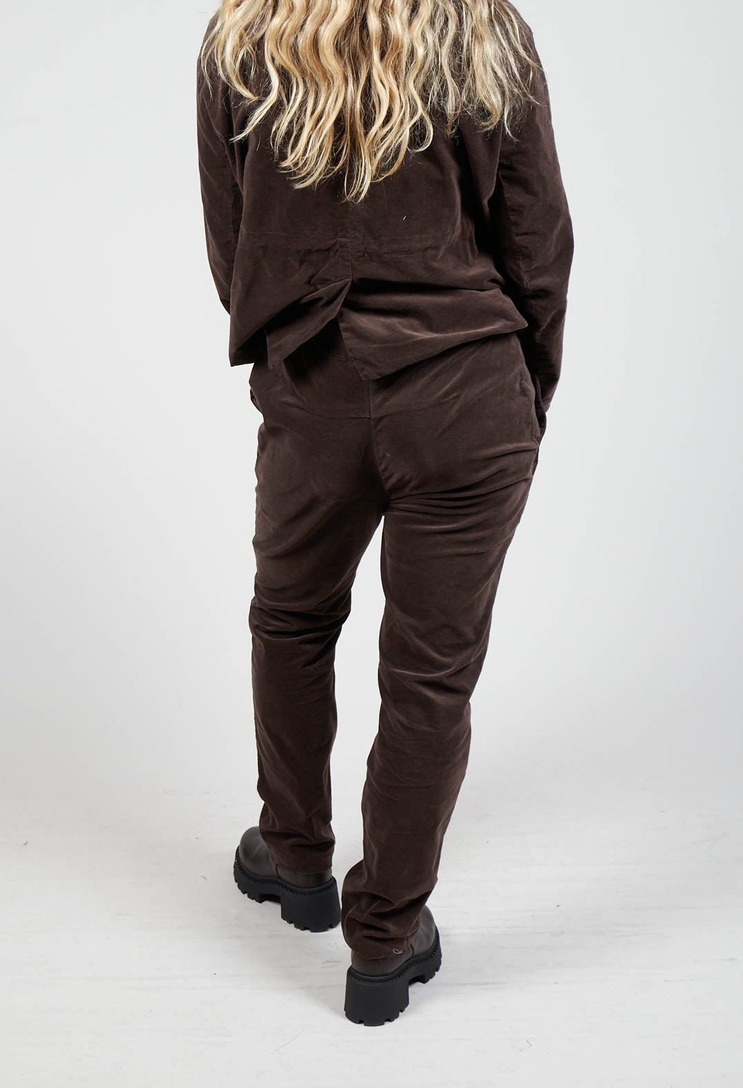 Prospera Trousers in Brown