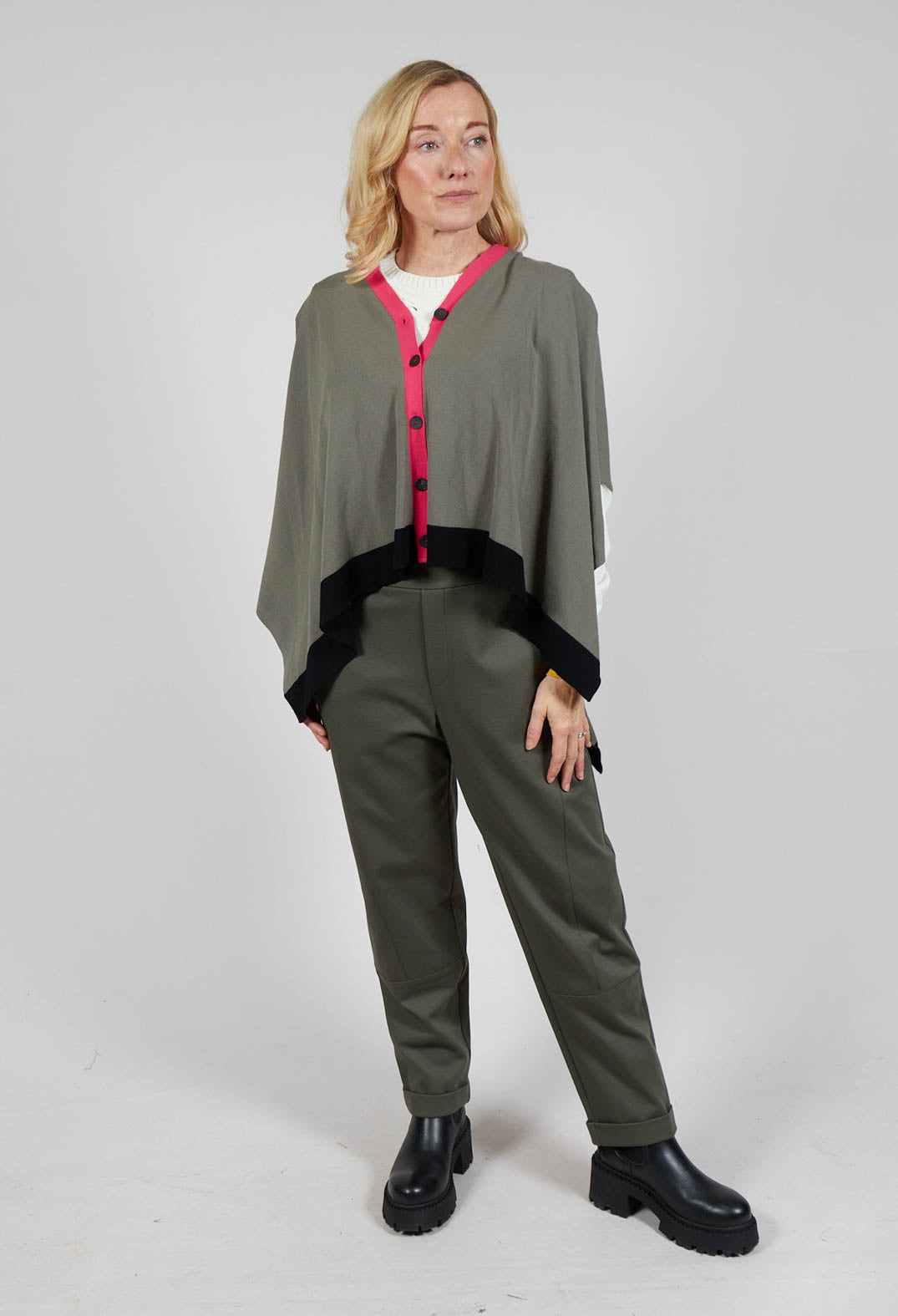 Tailored Trousers in Kaki