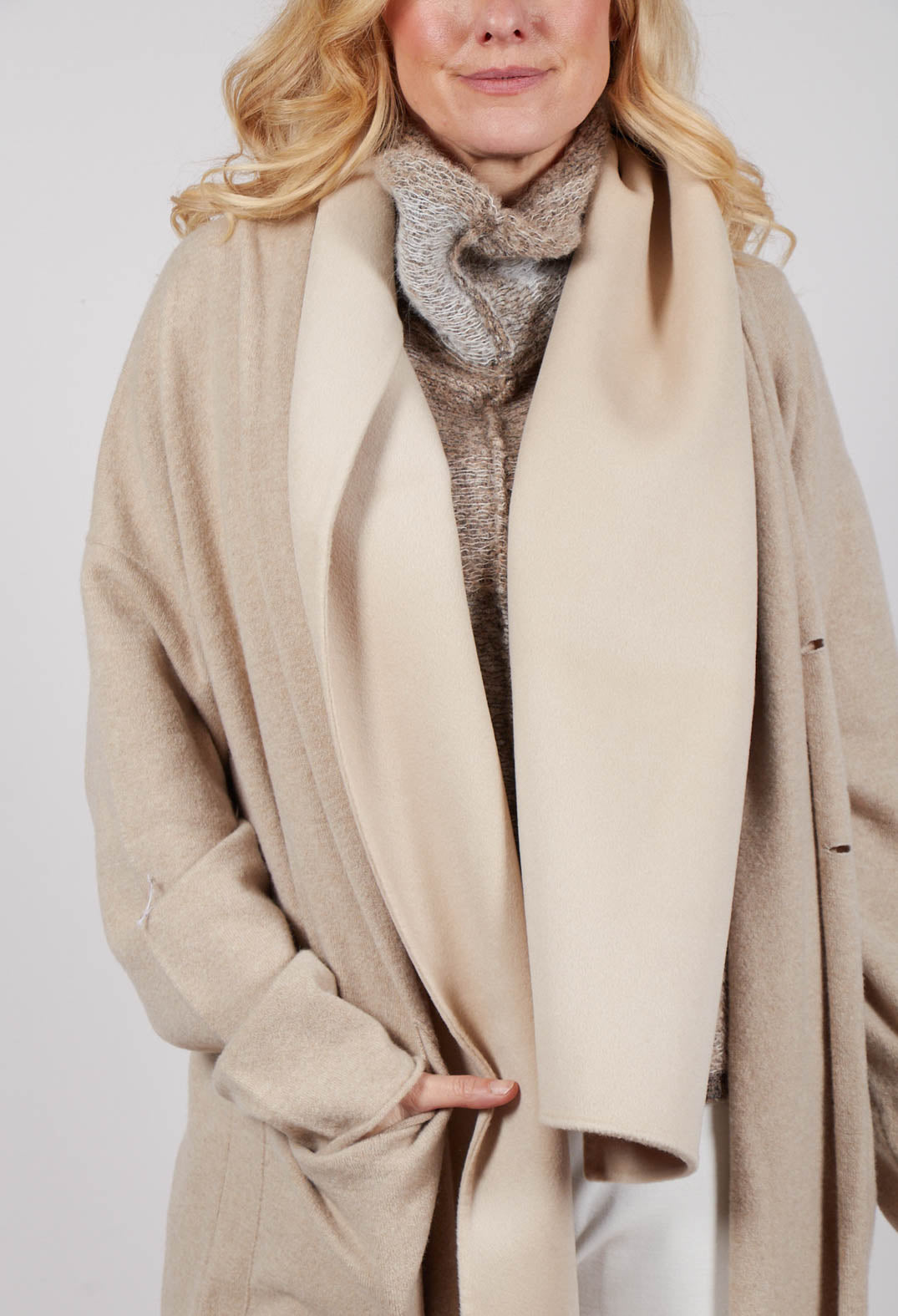 Long Cardigan in Beige