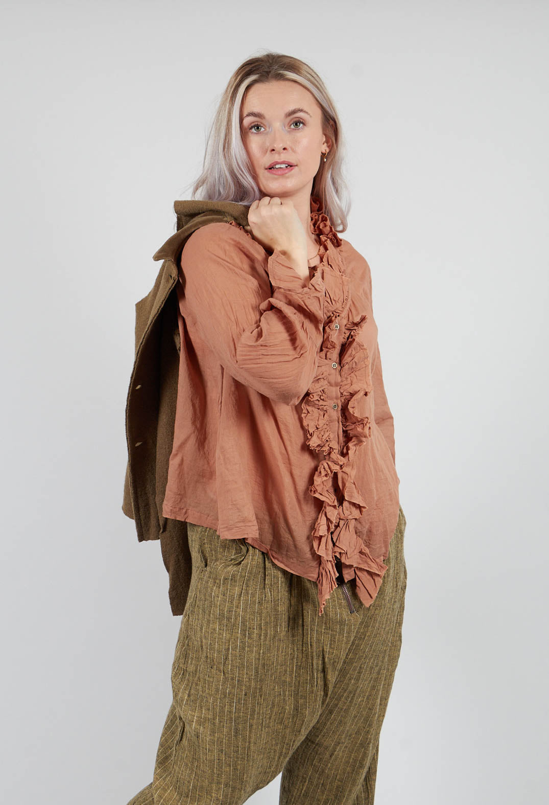 Oeillet Blouse in Voile Uni Macaron