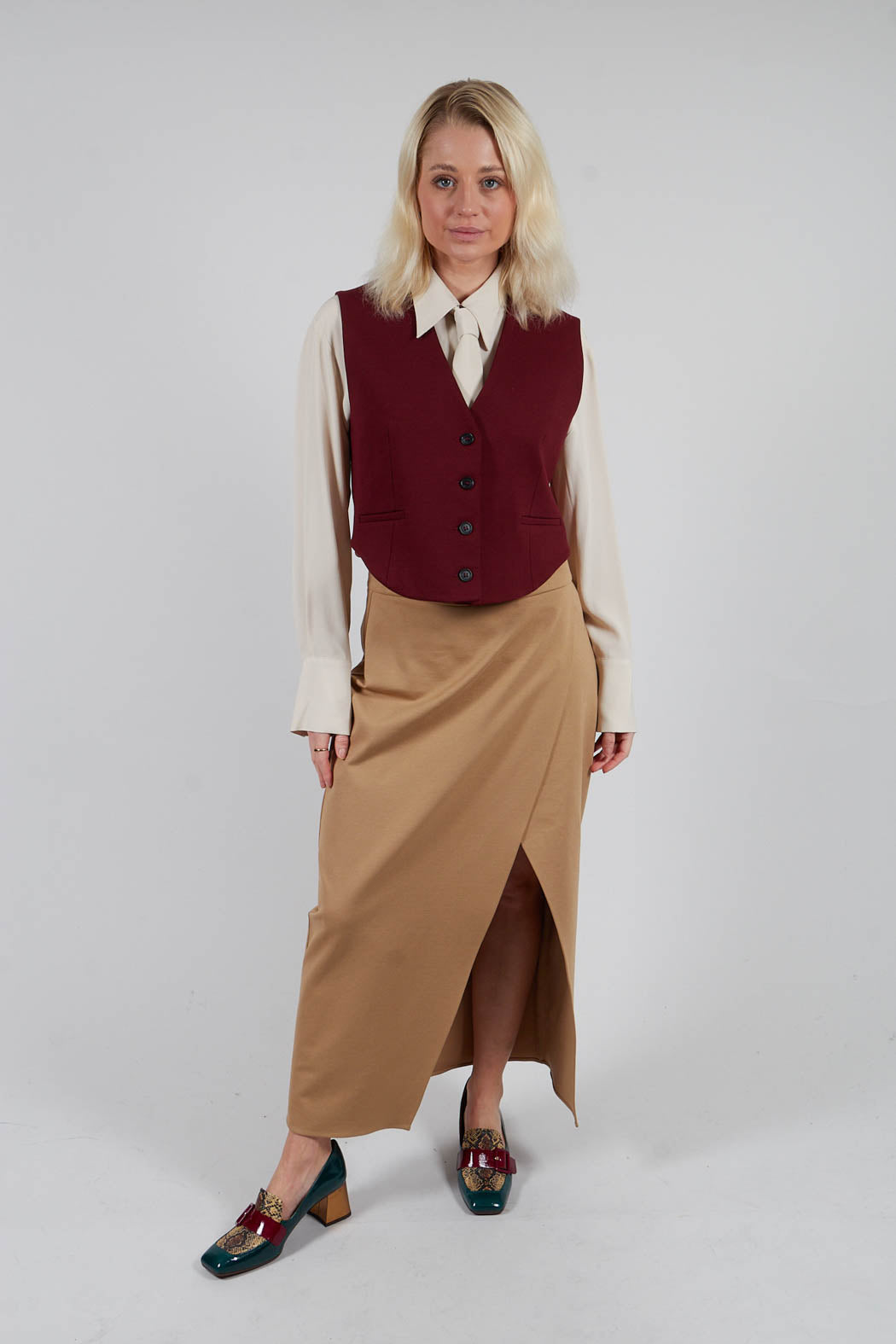 Cropped Waistcoat in Rumba