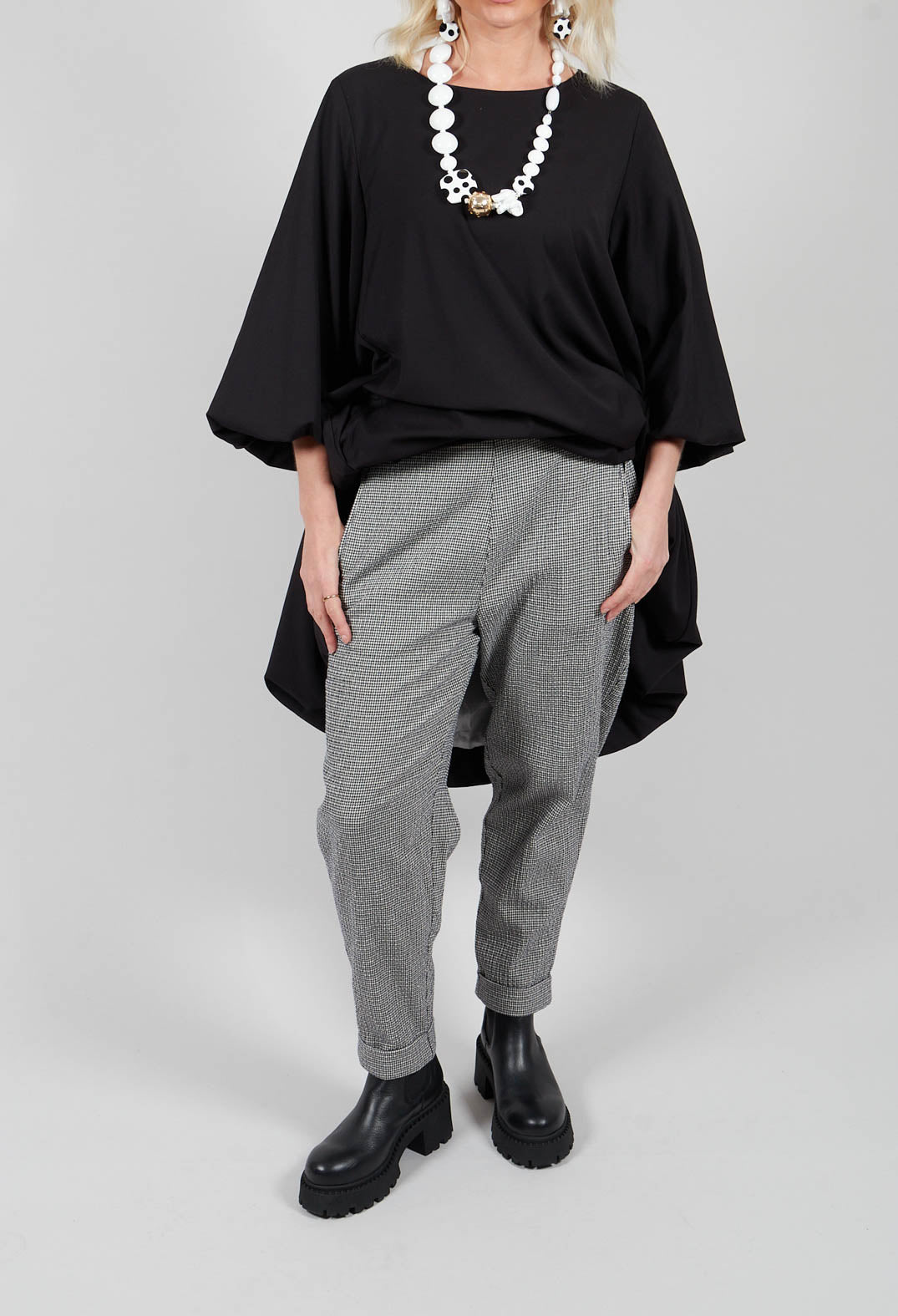 Long Geisha Trousers in Black