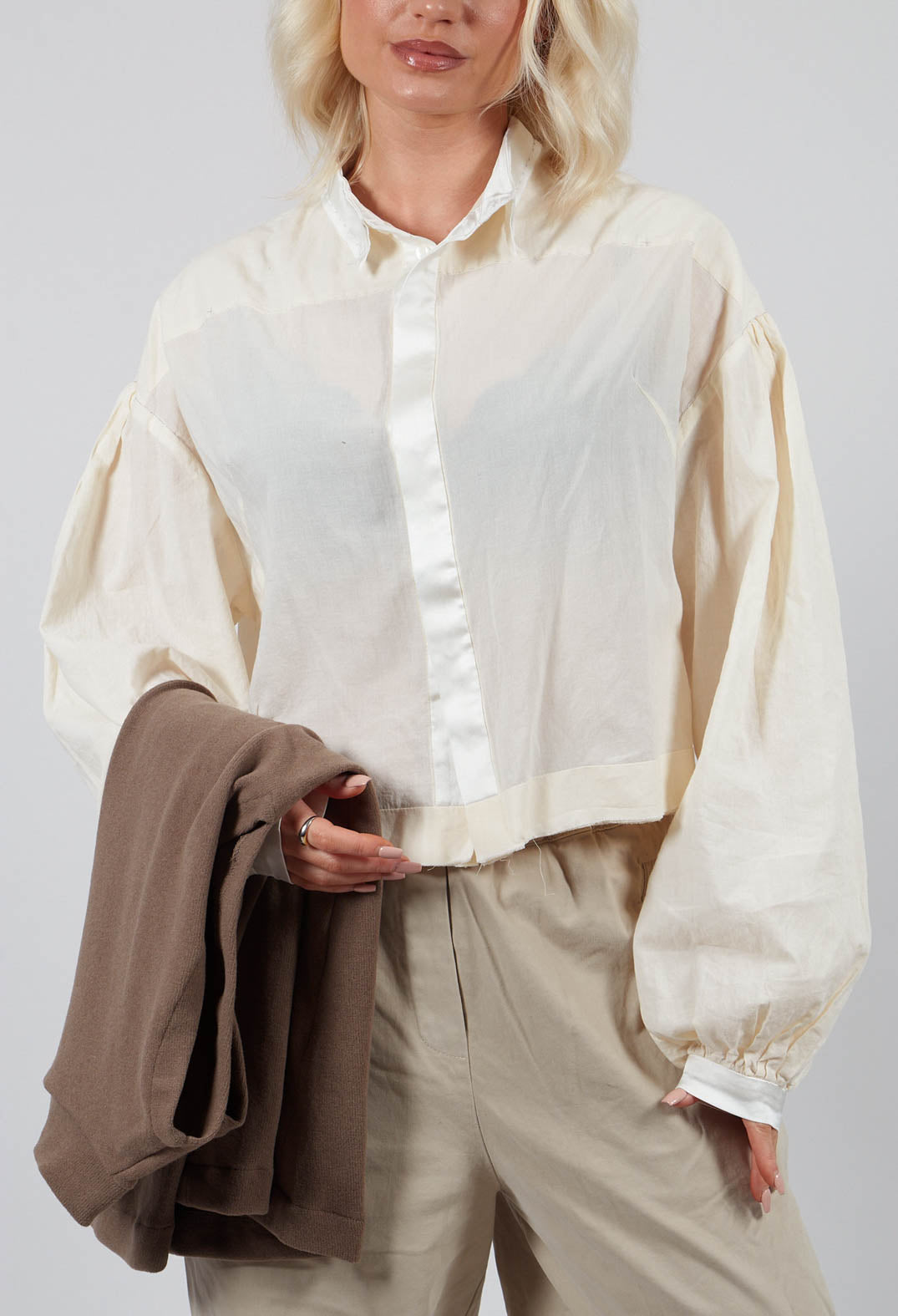 Long Sleeve Cotton Shirt in Cream