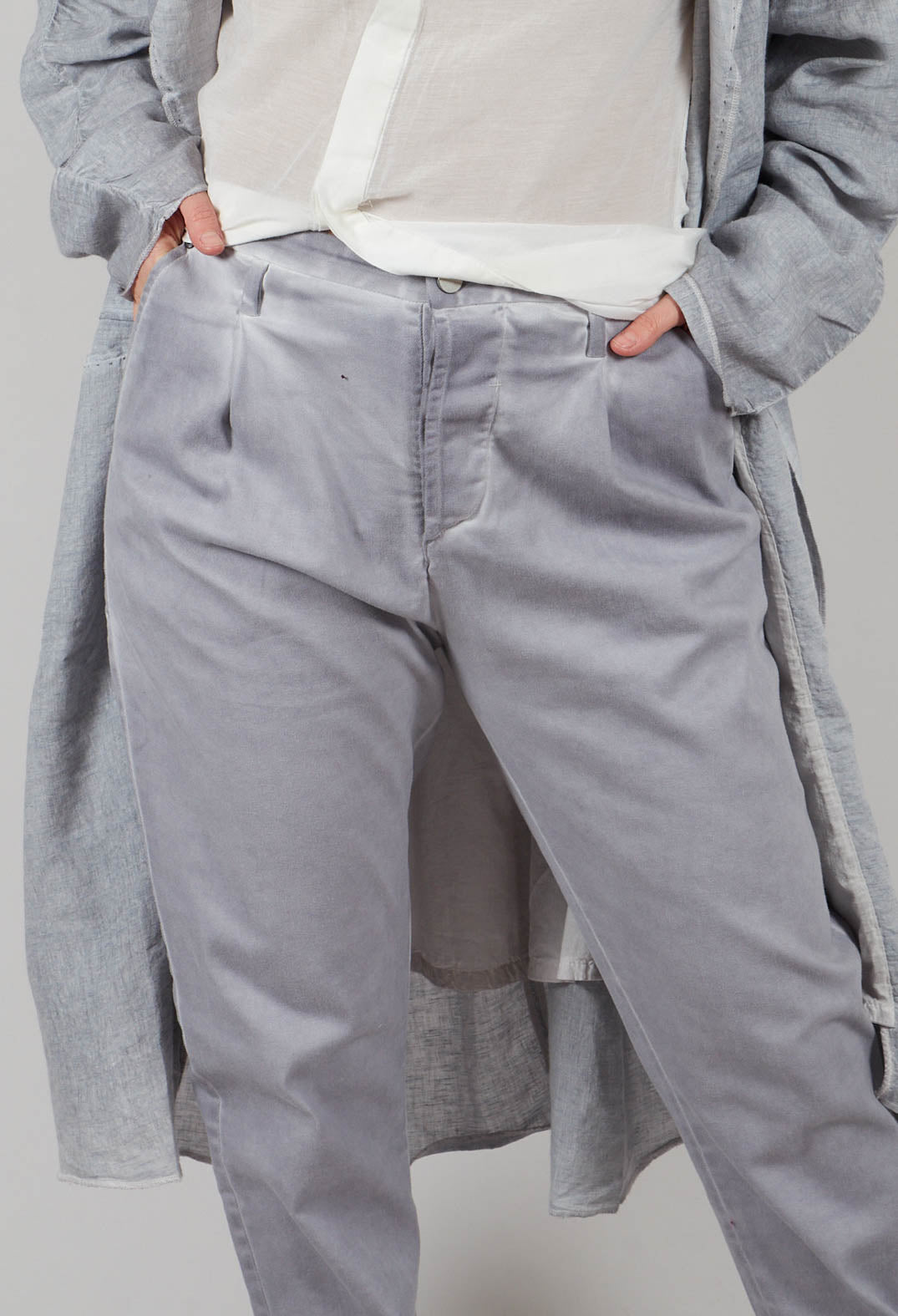 Straight Leg Trousers in Grey