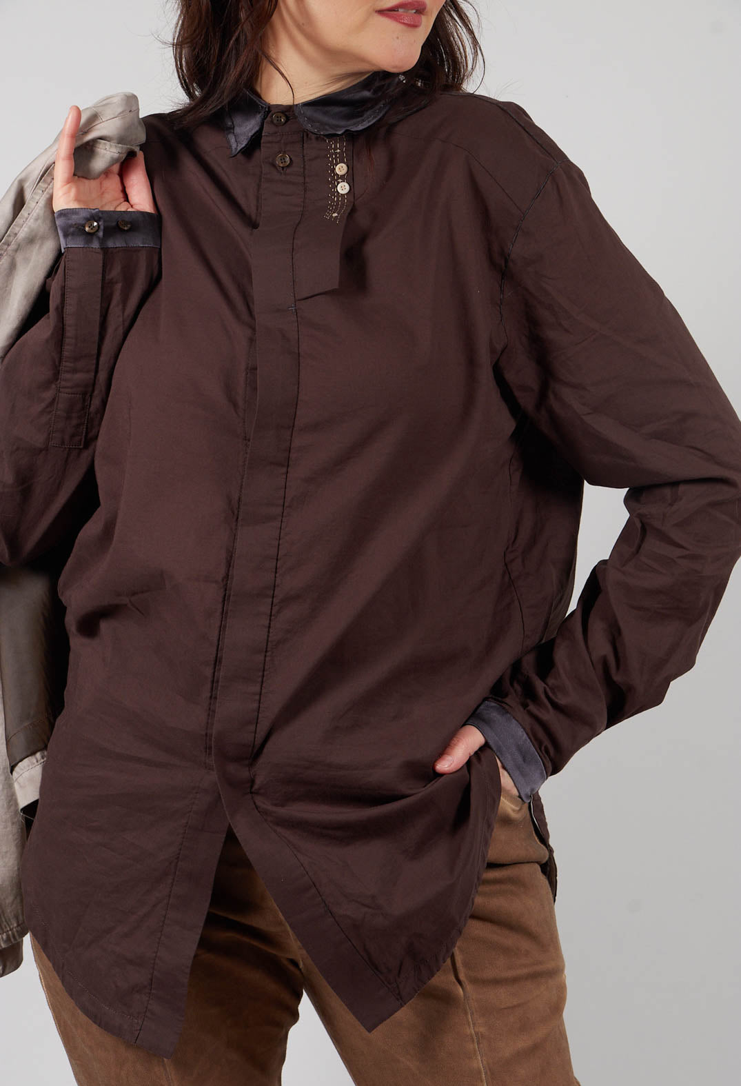 Longline Shirt in Dark Brown