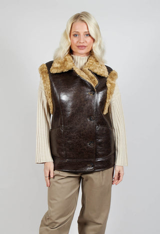 Reversible Gillet with Faux Fur and Suede in Choc Crackle