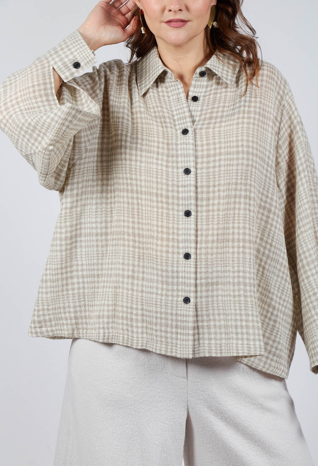 Long Sleeve Shirt in Beige Check