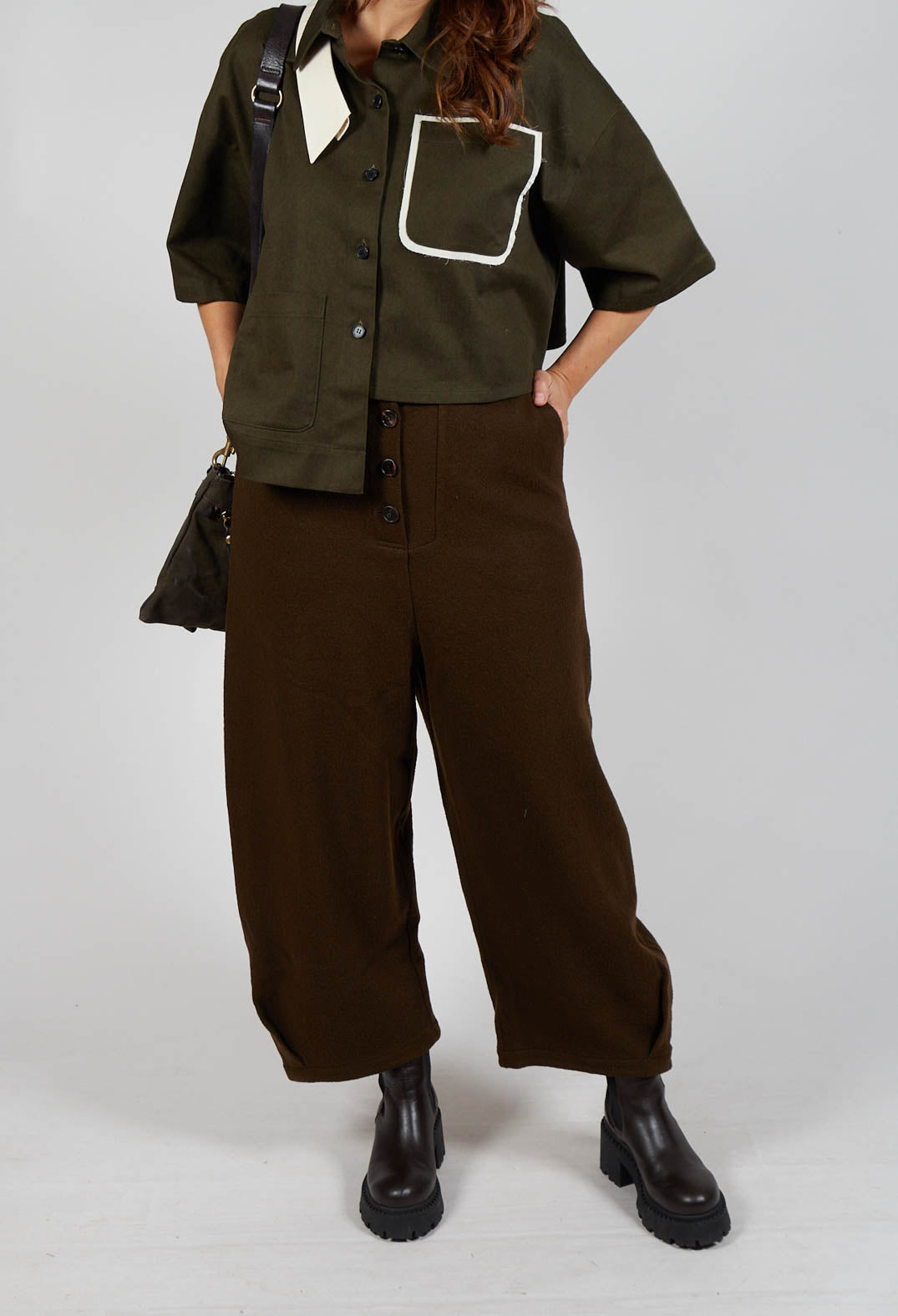 Barrel Leg Trousers in Brown