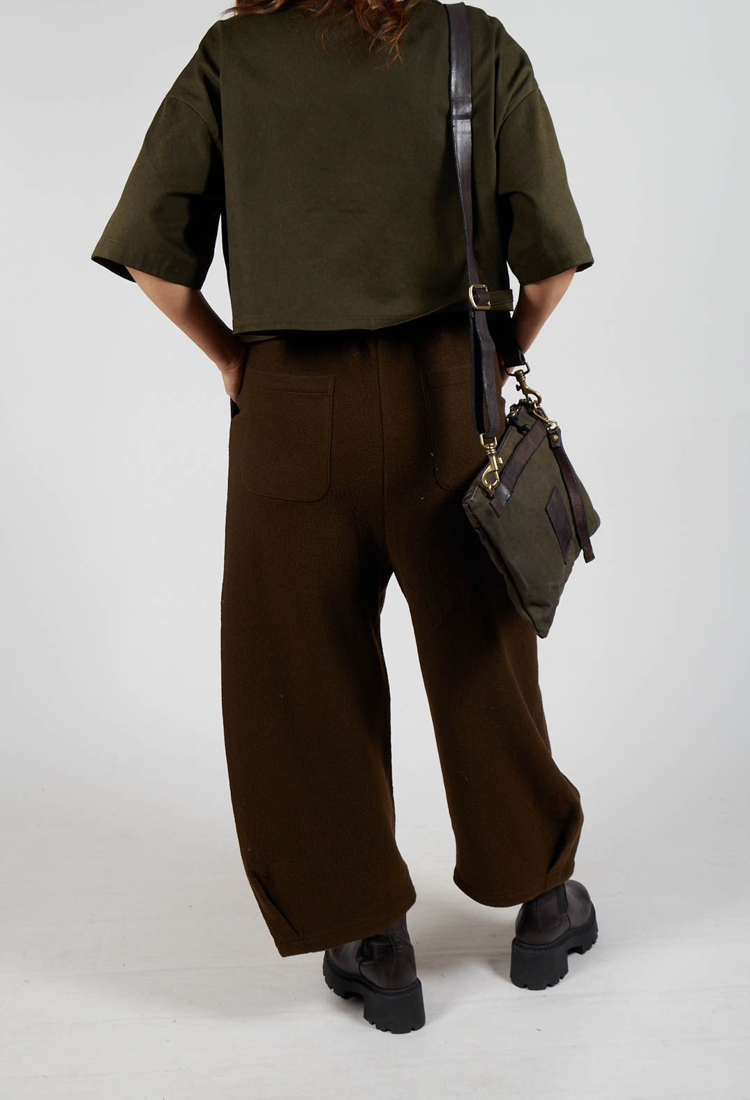 Barrel Leg Trousers in Brown